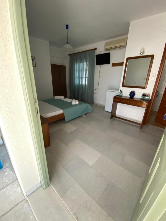 Asiminas Hotel Naxos City Exterior photo